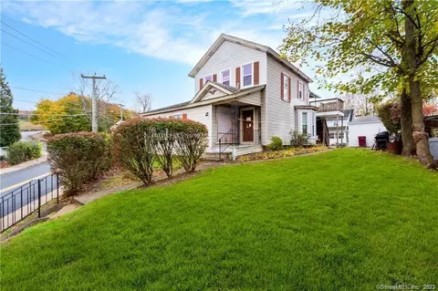 97 Carroll St, Naugatuck, CT 06770
