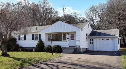 21 Vincent Dr, Newington, CT 06111