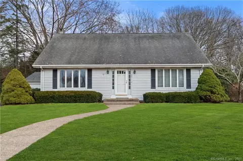 30 Sandy Hollow Dr, Waterford, CT 06385