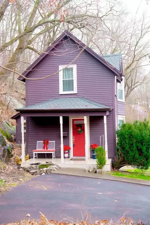 100 Spruce St, Norwich, CT 06360