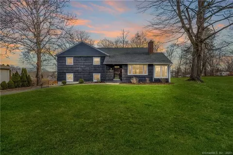 775 Country Club Rd, Waterbury, CT 06708