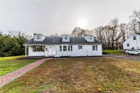 59 Ellsworth Ave, Waterbury, CT 06704
