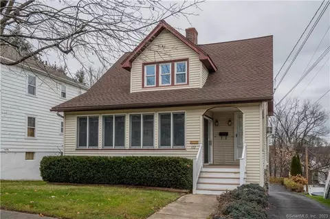 112 S St Ext, Bristol, CT 06010
