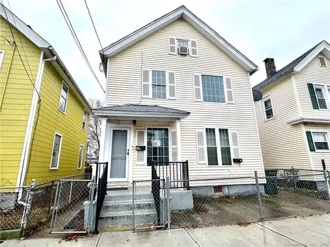 666 Ogden St, Bridgeport, CT 06608