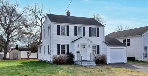 75 London Ter, Stratford, CT 06614