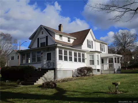 820 Hanover Rd, Meriden, CT 06451