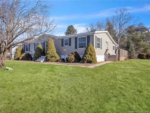 24 Circle Dr, Windham, CT 06256