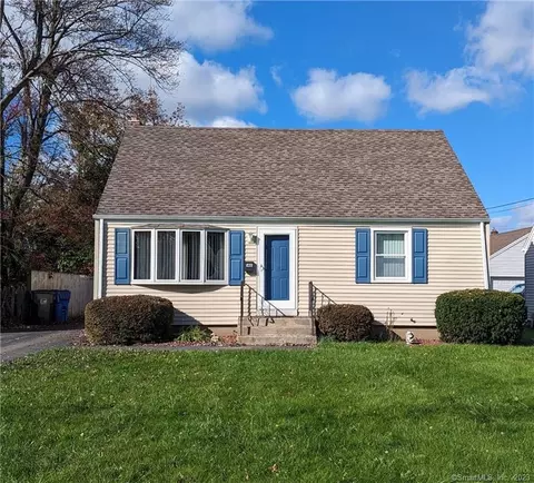148 Cedar Ridge Rd, Newington, CT 06111