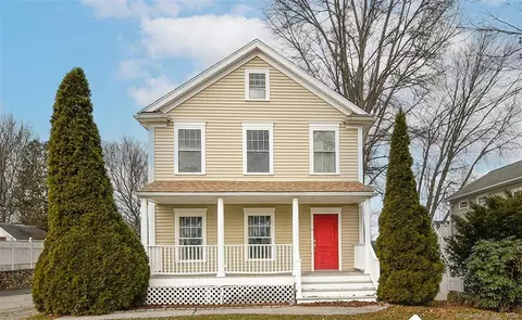 6 Nolan St, Norwalk, CT 06850