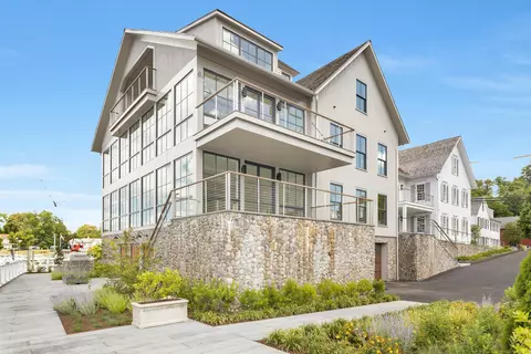 143 Rowayton Ave #D, Norwalk, CT 06853