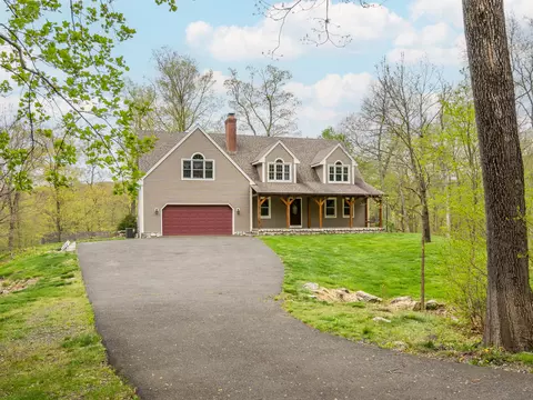 95 Transylvania Rd, Roxbury, CT 06783