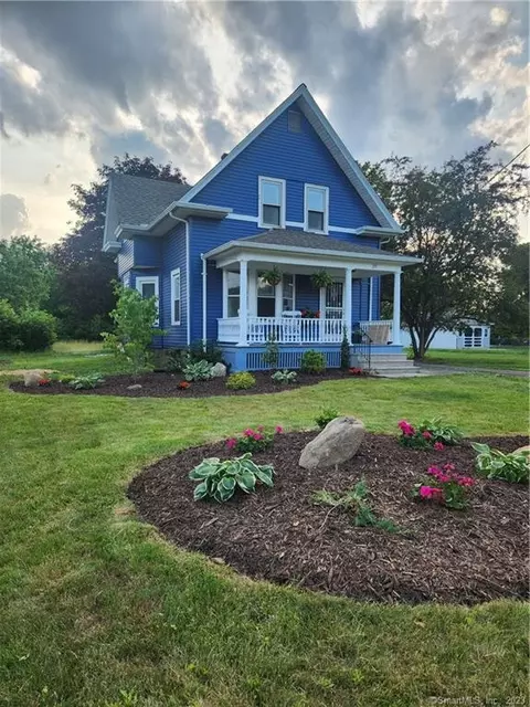 231 Maple Hill Ave, Newington, CT 06111