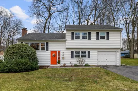 43 Fuller Dr, West Hartford, CT 06117