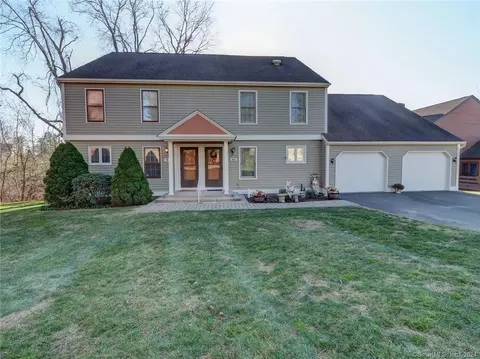 84 Colonial Hill Dr #84, Wallingford, CT 06492