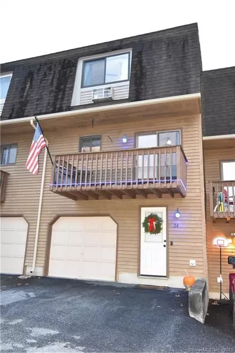 895 Matthews St #24, Bristol, CT 06010