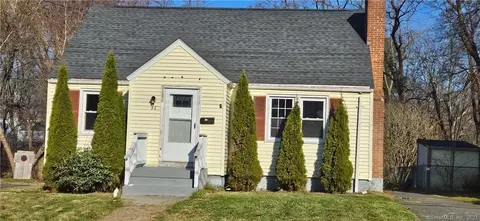 96 Boulanger Ave, West Hartford, CT 06110