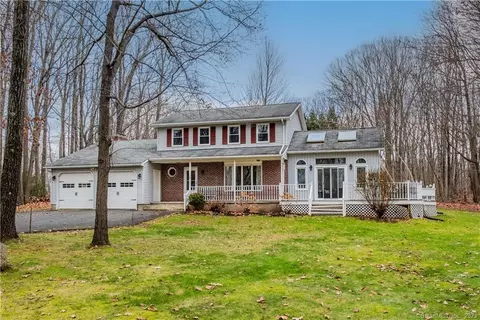 50 Hayes Ave, Ellington, CT 06029