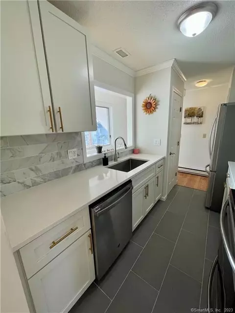 42 Anthony St #12, Griswold, CT 06351