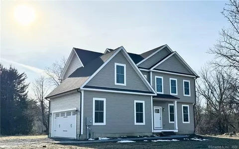 12 Meeting House Ln, Enfield, CT 06082