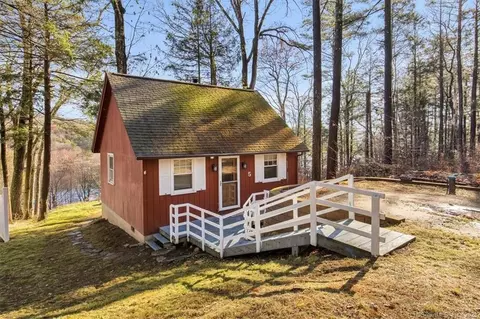 5 Ridge Rd, Stafford Springs, CT 06076