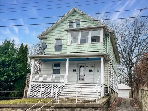 15 Ells St, Ansonia, CT 06401