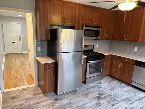 51 Park Ave #5-87, Danbury, CT 06810