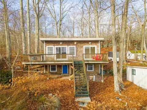 102 Wyassup Lake Rd, North Stonington, CT 06359