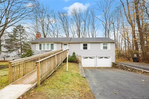 87 Flint St, Trumbull, CT 06611