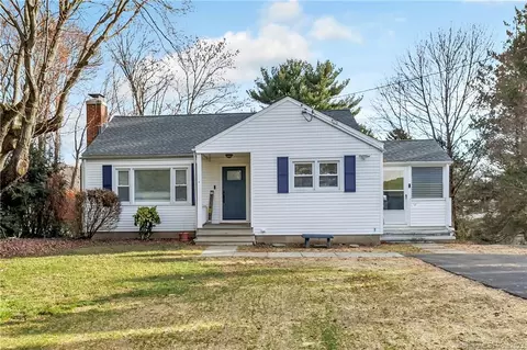 11 Sherman Ave, Trumbull, CT 06611