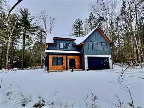 45 Dresden Cir, Goshen, CT 06756