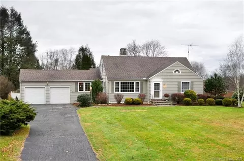 17 Stony Hill Rd, Brookfield, CT 06804