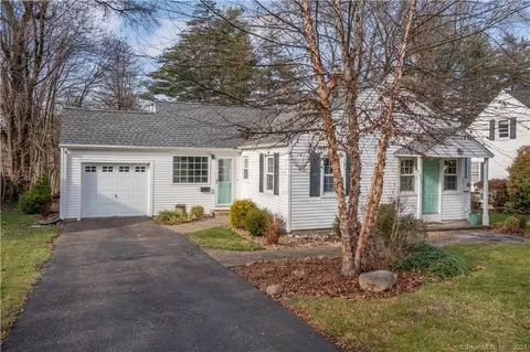 78 Westview Ter, Berlin, CT 06037