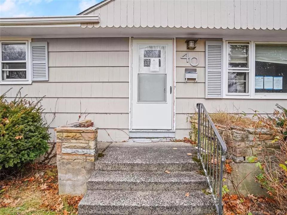 40 Plattsville Rd, Bridgeport, CT 06606 28 Photos Movoto