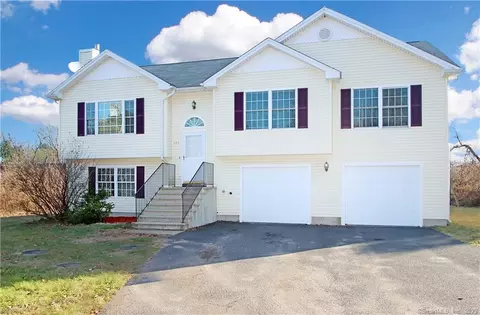 133 Pinney St, Ellington, CT 06029