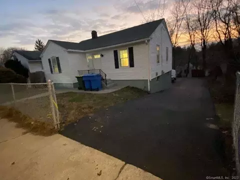 633 Frost Rd, Waterbury, CT 06705