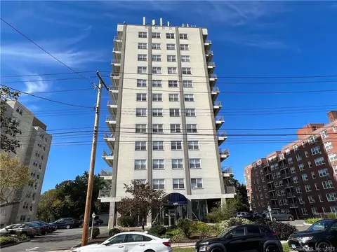 2370 North Ave #11B, Bridgeport, CT 06604