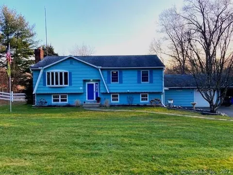 67 Deer Hill Rd, Southbury, CT 06488