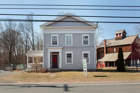 381 Salmon Brook St, Granby, CT 06035
