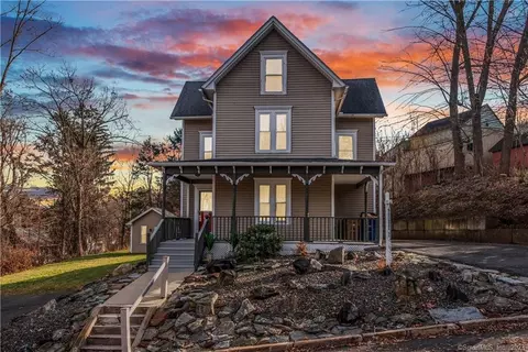 13 Morrison St, Vernon, CT 06066