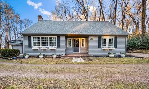 179 Boulder Rd, Manchester, CT 06040