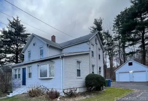 2 Fols Ave, Meriden, CT 06450