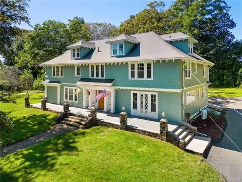8 East St, Stafford Springs, CT 06076