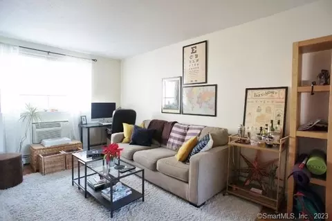 4 Van Zant St #B7, Norwalk, CT 06855