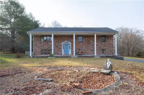 21 Altair Ave, Plymouth, CT 06782