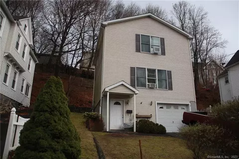 345 N Main St, Naugatuck, CT 06770