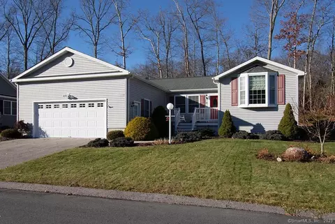 26 Looking Glass Cir, Montville, CT 06382