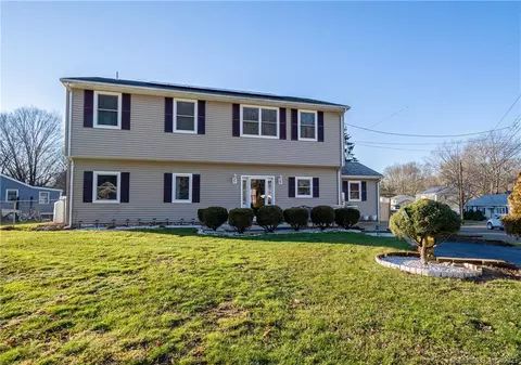 177 Borrmann Rd, East Haven, CT 06512