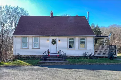 351 Wiese Albert Rd, Higganum, CT 06441