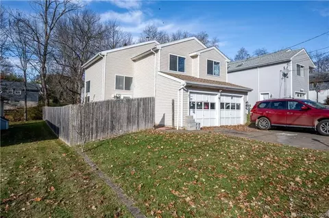 118 Wilson Ave, West Haven, CT 06516