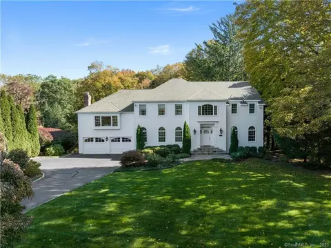 10 Evergreen Ave, Westport, CT 06880